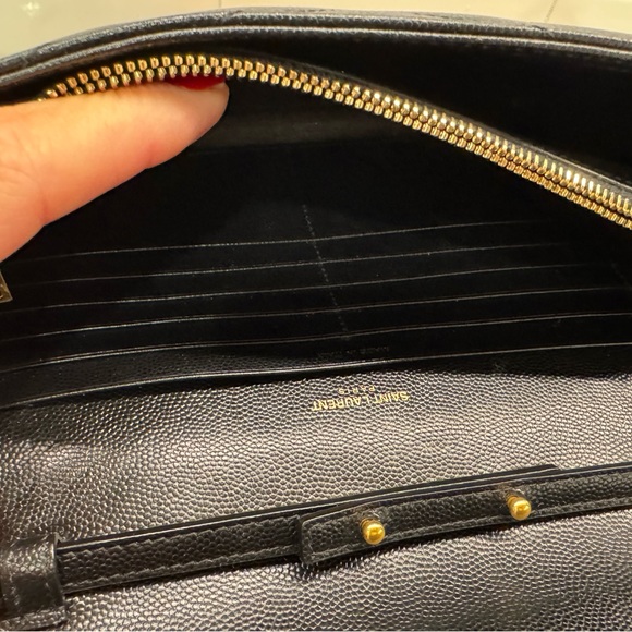 Yves Saint Laurent YSL Black Chevron Clutch with Gold Chain - Picture 10 of 11